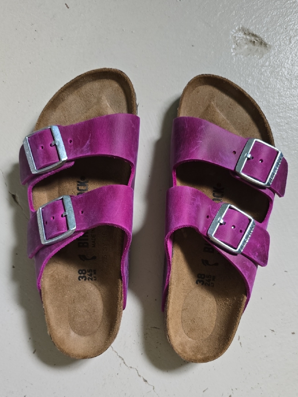Birkenstock Arizona Oiled Leather Sandals Festival Fuscia Size 38